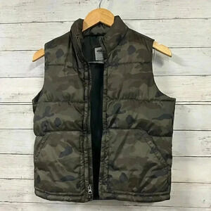 Old Navy Camouflage Puffy Vest